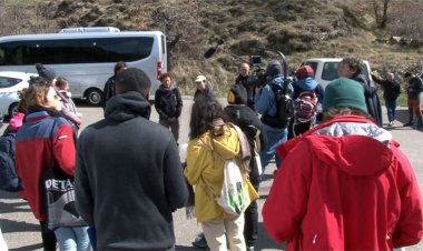 UNIVERSITARIS D’ARREU DEL MÓN VISITEN L’ESVOMEGADA D’ERILL LA VALL