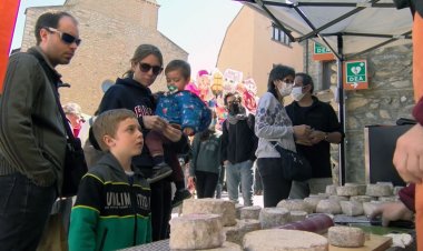 FORMATGES I LÀCTICS CERDANS I ALTURGELLENCS LLUEIXEN A ALP