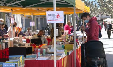 ELS CARRERS S’OMPLEN D’ACTIVITATS PER CELEBRAR SANT JORDI