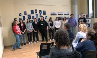 ELS ALUMNES DE BATXILLERAT ARTÍSTIC DE TREMP EXPOSEN A LA BIBLIOTECA