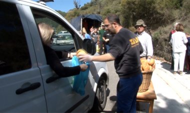 LA POBLA DE SEGUR REPARTEIX 2.700 PANS PER CELEBRAR EL DIA DE SANT MIQUEL