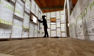 MINICASES FETES DES DE FARRERA I AMB FUSTA DE LA ZONA