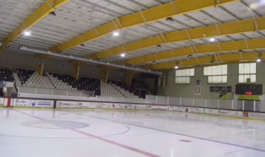 PUIGCERDÀ ADJUDICA LES OBRES DE SUBTITUCIÓ DE LA COBERTA DE LA PISTA DE GEL