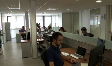 RURAL HUB CATALUNYA PORTA 10 TELETREBALLADORS A TREMP DURANT UNA SETMANA