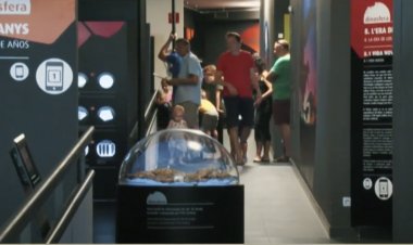 Dinosaures dels Pirineus amb Àngel Galobart director del museu Dinosfera