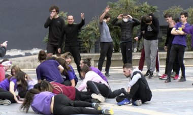 ACTE D’INEFC PIRINEUS PER COMMEMORAR EL 8M