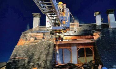 UN INCENDI EN UNA XEMENEIA CREMA PART D'UN HABITATGE DE BOLVIR