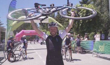 LA 'TRES NACIONS' BAT RÈCORD DE PARTICIPACIÓ AMB 2130 CICLISTES