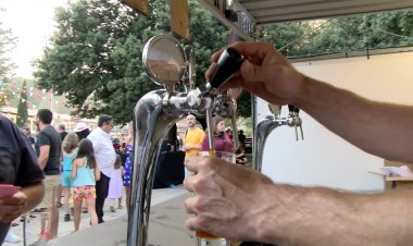MÉS DE 50 TIPUS DE CERVESA DIFERENTS AL RED MOUNTAIN BEER FEST