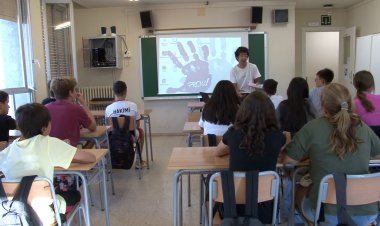 ELS SERVEIS D’EDUCACIÓ A L’ALT PIRINEU I ARAN APOSTEN PER UNA BORSA PRÒPIA DE PROFESSORS
