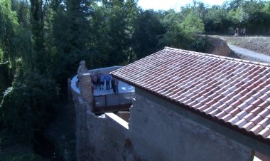 ÈXIT DE VISITANTS A LA JORNADA DE PORTES OBERTES A LES ADOBERIES DE TREMP