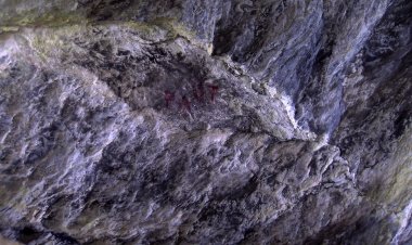 UN ARQUEÒLEG DE LA GENERALITAT VALORARÀ L’ACTE VANDÀLIC AL DOLMEN DE BESCARAN