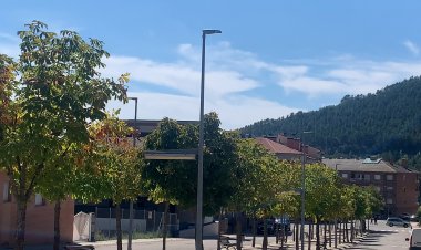 LA POBLA CANVIA LA IL·LUMINACIÓ DELS CARRERS PER FANALS LED