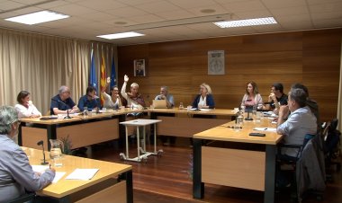 L'ABSTENCIÓ DE 2 REGIDORS D'ERC PERMET L'APROVACIÓ D'UNA MOCIÓ DE CXT SOBRE HABITATGE