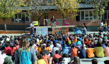 LA CANTANT SARA ROY VISITA L’ALBERT VIVES AMB EL PROJECTE ‘BO, SA, D’AQUÍ’
