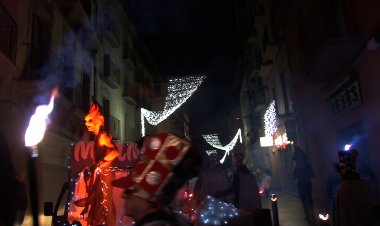 TRET DE SORTIDA AL MÓN MÀGIC DE LES MUNTANYES AMB L’ENCESA DE LLUMS A LA SEU