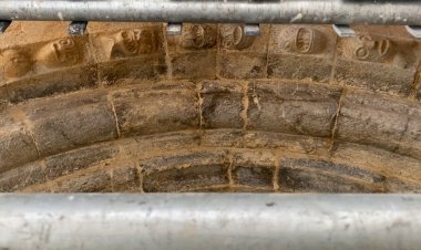 FINALITZA LA INTERVENCIÓ A LA PORTALADA DE SANT PERE D’OLOPTE