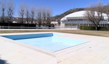 LA NOVA PISCINA INFANTIL PENDENT D’UN INFORME DE LA DIRECCIÓ GENERAL D’ESPORTS