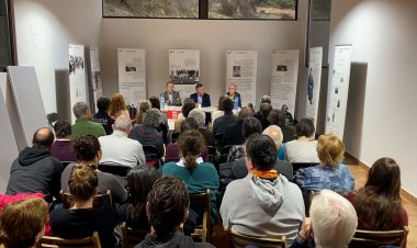 L’ACTE DEL 8-M AL PALLARS JUSSÀ RECORDA QUE LA LLUITA FEMINISTA ÉS CADA DIA