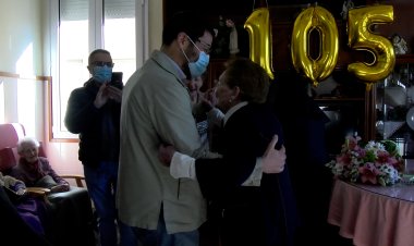 PRESENTACIÓ FARRÀS, 105 ANYS BALLANT