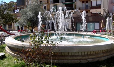 JA TORNA A FUNCIONAR LA FONT DEL PASSEIG DEL VALL DE TREMP