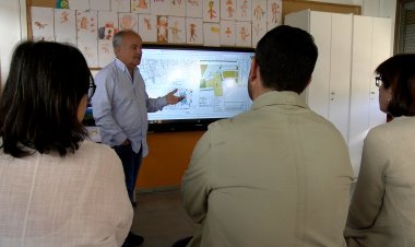 L’ASCENSOR DE L’ESCOLA ALBERT VIVES ARRIBA DESPRÉS D’ANYS DE RECLAMACIONS