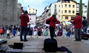 220 ALUMNES DE L’ALT URGELL PARTICIPEN AL PRIMER DIA DANSA’T PIRINEU
