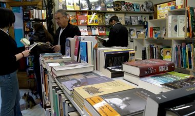 CAP DE SETMANA DE LLIBRES, ROSES I ACTIVITATS CULTURALS