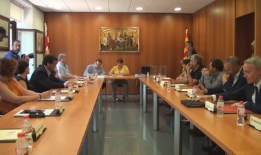 JUNTS, PENDENTS DE VEURE SI ACONSEGUEIXEN LA MAJORIA ABSOLUTA AL CONSELL