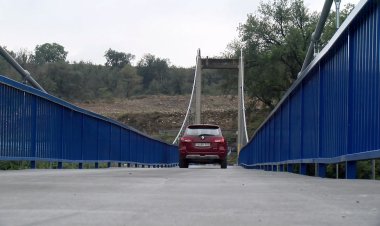 ELS AJUNTAMENT D’OLIANA I PERAMOLA ESTUDIEN INSTAL·LAR UN SEMÀFOR A LA PALANCA