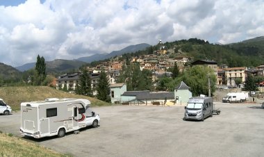 EL TURISME D’ AUTOCARAVANA S’ARRELA  A MARTINET I COL·LABORA EN EL COMERÇ LOCAL
