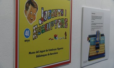 LA BIBLIOTECA DE LA SEU D’URGELL ACULL L’EXPOSICIÓ ‘JOGUETS I ESCRIPTORS’