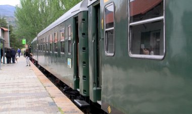 EL TREN DELS LLACS HISTÒRIC JA TORNA A ESTAR EN CIRCULACIÓ