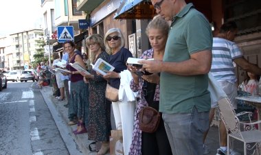 LA FIRA DEL LLIBRE COMENÇA AMB UNA JORNADA SOBRE LA SALUT DEL CATALÀ