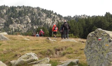 MÉS DE 400 PERSONES PARTICIPEN EN UNA NOVA EDICIÓ DEL PROGRAMA CERDANYA SENDERISME DE SALUT