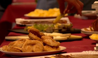 TROBADA ENTRE PRODUCTORS I RESTAURACIÓ PER PROMOCIONAR PRODUCTE LOCAL