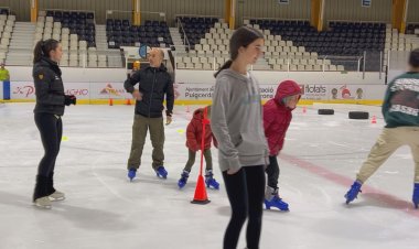 UNES 400 PERSONES PARTICIPEN A LA FIRA DE L'ESPORT CELEBRADA A PUIGCERDÀ