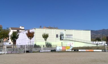 TREMP CEDEIX DUES COBERTES PER A PLAQUES D’AUTOCONSUM COL·LECTIU