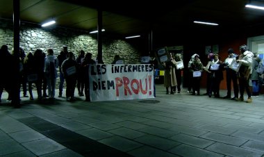 LES INFERMERES DE LA SEU D’URGELL ES MANIFESTEN EN EL MARC DE LA VAGA INDEFINIDA