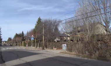 UN ROBATORI DE COURE DEIXA SENSE TELÈFON FIX ELS VEÏNS D'URÚS