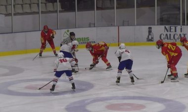 SIS SELECCIONS PARTICIPEN AL MUNDIAL D'HOQUEI GEL SUB-18 QUE ES DISPUTA A PUIGCERDÀ