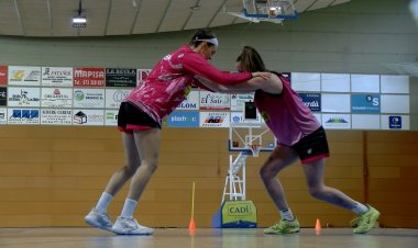 CONTINUA LA LLUITA PER SEGUIR A LA LLIGA