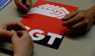 LA CGT OBRA UN PUNT D’INFORMACIÓ I ASSESSORAMENT A LA SEU D’URGELL