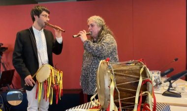 El flabiol i el tamboret històrics de la Seu ja tenen bessons: Connecta Lleida Pirineus 15-05-2024