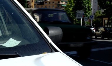 JUNTS PER LA SEU DEMANA APARCAMENT GRATUÏT ELS DISSABTES A LA TARDA