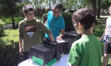 UNS 300 ALUMNES DE PRIMÀRIA PARTICIPEN AL 14è DIA DE LES LLENGÜES