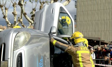 ELS BOMBERS VOLUNTARIS DE COLL DE NARGÓ ORGANITZEN UNA JORNADA FESTIVA