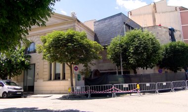 EN MARXA LES OBRES DE REFORMA DE LA BIBLIOTECA PÚBLICA MARIA BARBAL DE TREMP