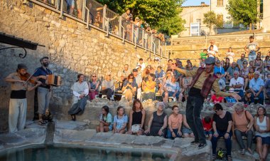 LA QUARTA EDICIÓ DEL FESTIVAL D’ARTS ESCÈNIQUES AL CARRER ARRIBA AMB MÉS FORÇA QUE MAI A ISONA