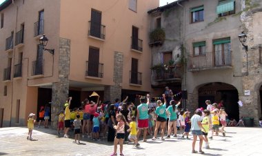 TROBADA DE CASALS D’ESTIU A SALÀS DE PALLARS AMB 240 PARTICIPANTS